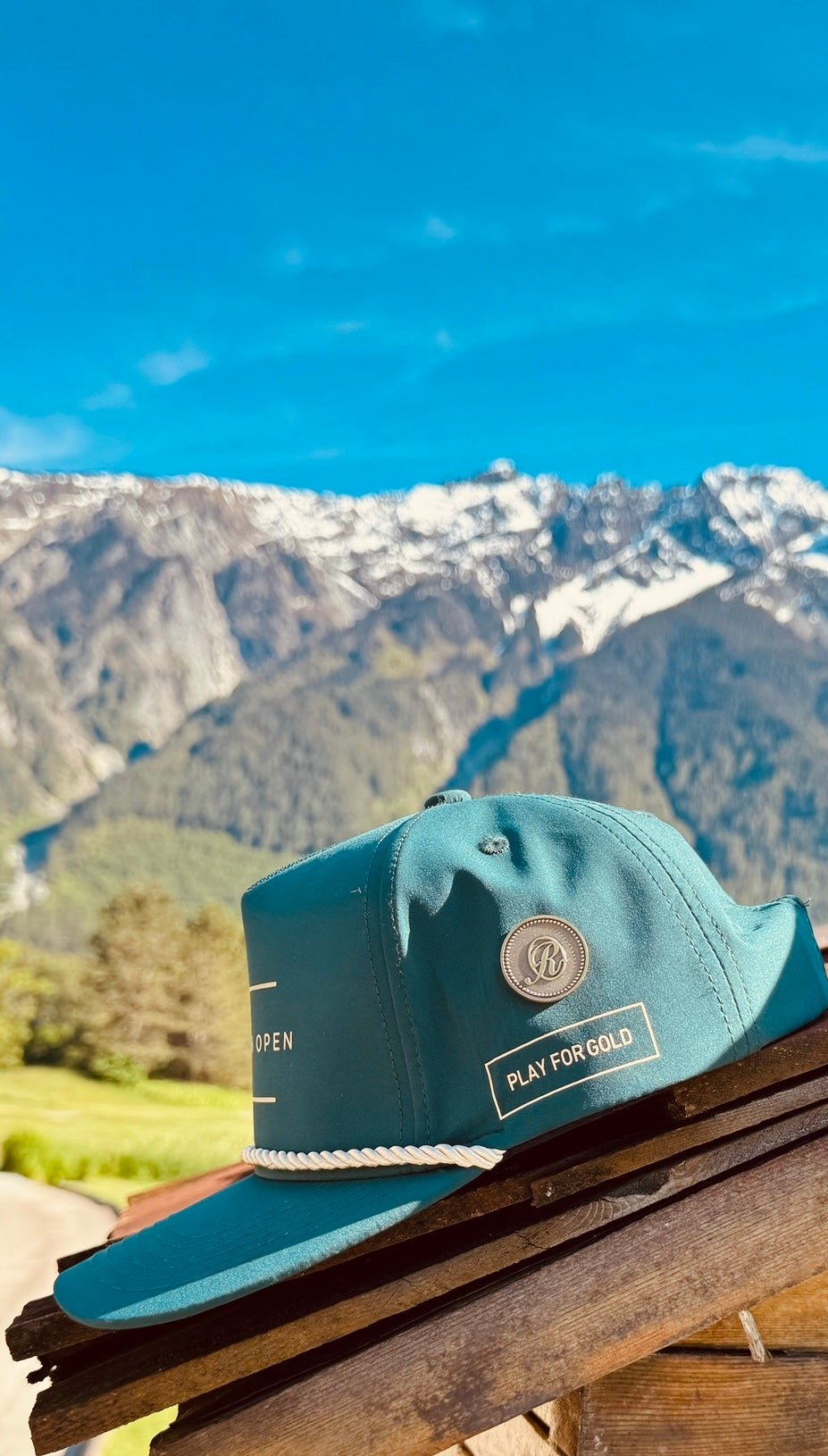 Limitless Everyday Hat – Forest Green Includes Free Brass Ball Marker